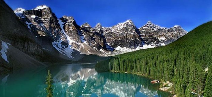 O Moraine Lake Lodge está em total sintonia e harmonia com a natureza