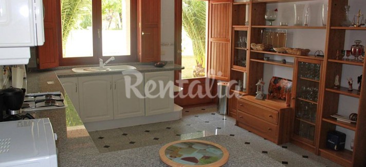 h.1076342.1070.680.0.ffffff.wm_.2db31df2