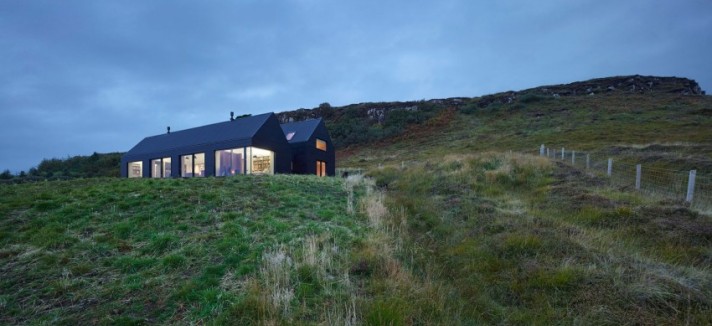 house-in-colbost-14-850x535