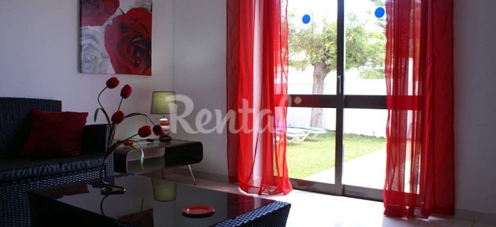 h.1612831.1070.680.0.ffffff.wm_.701494f1