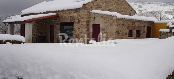 h.2058447.1070.680.0.ffffff.wm_.b0f2d587