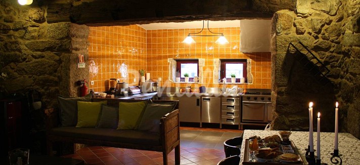 h.4175120.1070.680.0.ffffff.wm_.b756a807