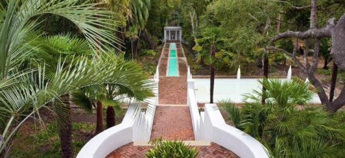 287554b300000578-3073452-image-a-7_1431086369987