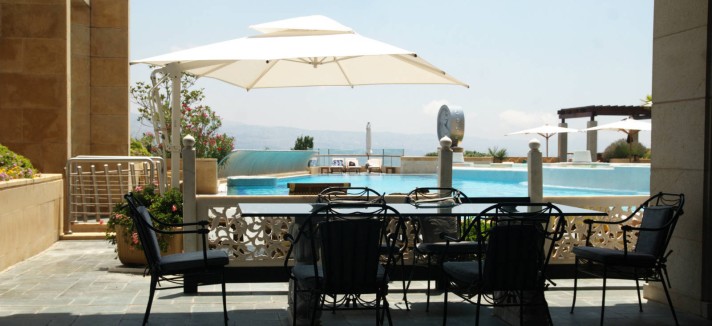 grand-hills-broumana-luxury-hotel-lebanon-pool-cafe