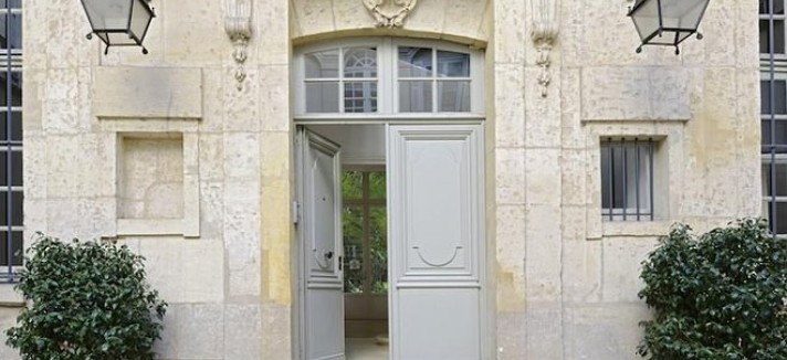 fachada_mansion_contemporanea_del_siglo_xviii