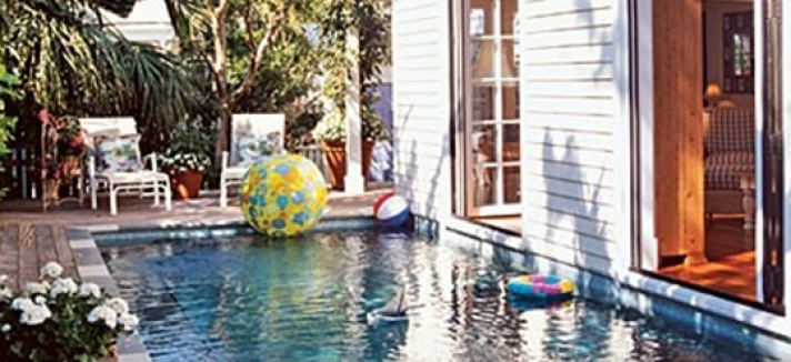 piscinas-en-patios-pequenos3