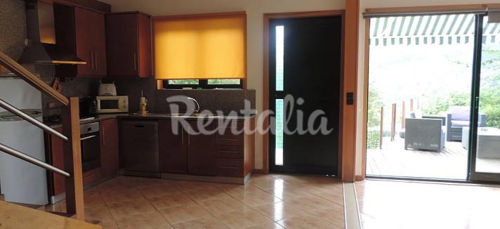 h.2763742.1070.680.0.ffffff.wm_.a58664ce