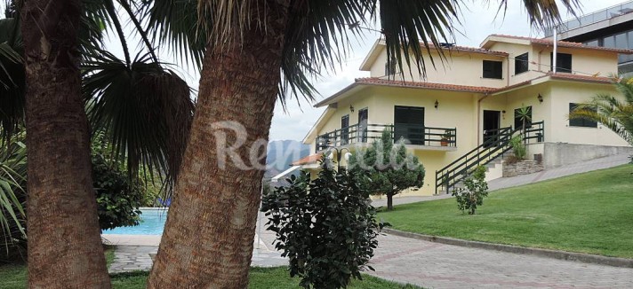 h.2763756.1070.680.0.ffffff.wm_.5a3f1094