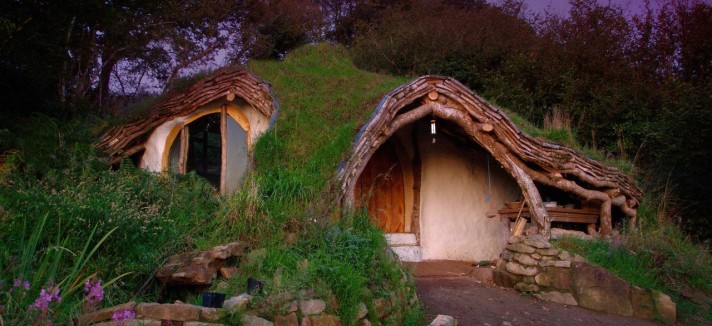21837-hobbit-house-wales-1280x800-world-wallpaper3