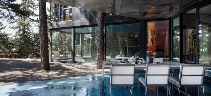 Casa de luxo de Richard Levene, diretor da conceituada revista de arquitetura El croquis