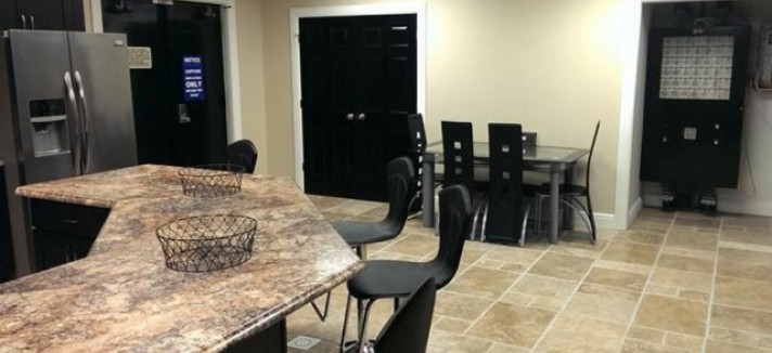 luxury-underground-bunker-008-640x427-c