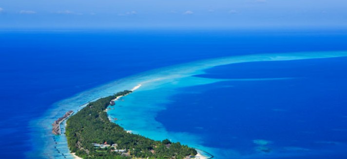 001-kuramathi-aerial