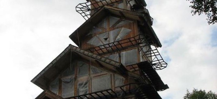 dr.seuss-house3