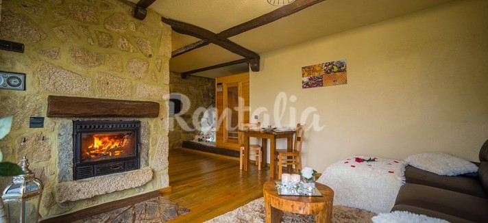 h.6174166.1070.680.0.ffffff.wm_.a936288c