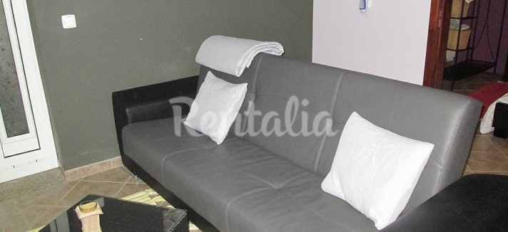 h.6218118.1070.680.0.ffffff.wm_.2db3c042