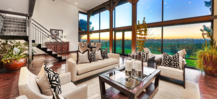 satya-nadellas-living-room-19650d-1024x755