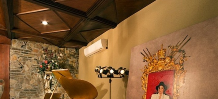 34c0d07a00000578-3615257-image-a-27_1464541454699