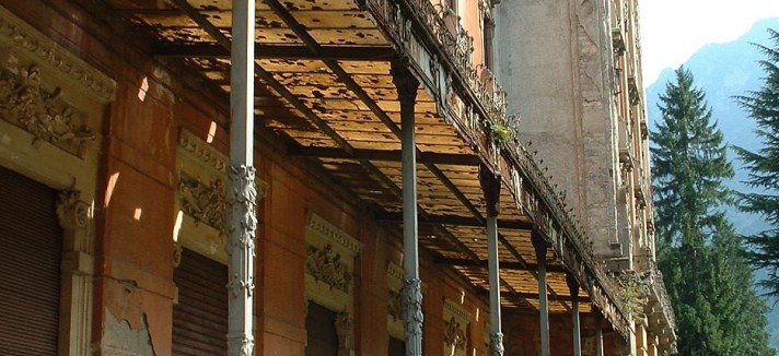 old-grand-hotel-in-san-pellegrino