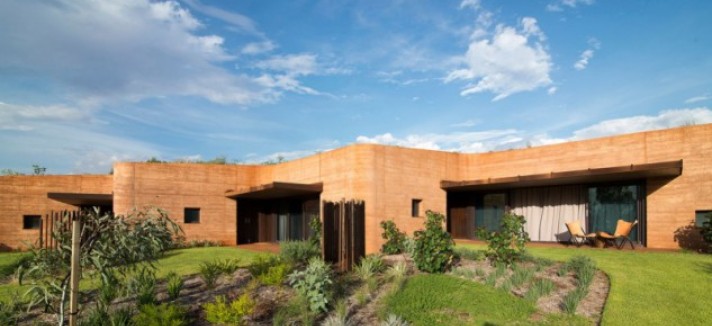 07_luigi-rosselli-architects_the-great-wall_popup