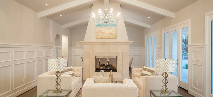 377b183300000578-3752469-image-a-106_1471845243657