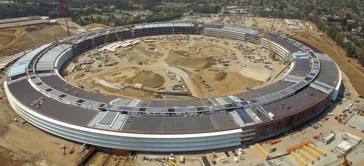 apple-campus-2-construction-drone-video-norman-foster-cupertino-designboom-1800
