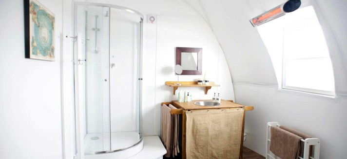 shower_room_at_camp