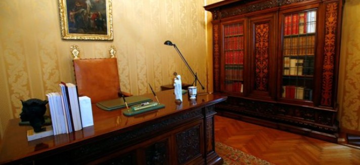 _92051918_cebdb204-57b3-4dc6-8fd2-5bbe8dbb8339