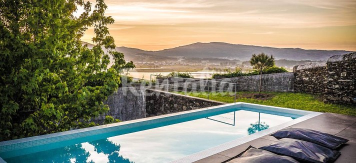 h.4438262.1070.680.0.ffffff.wm_.108f2423