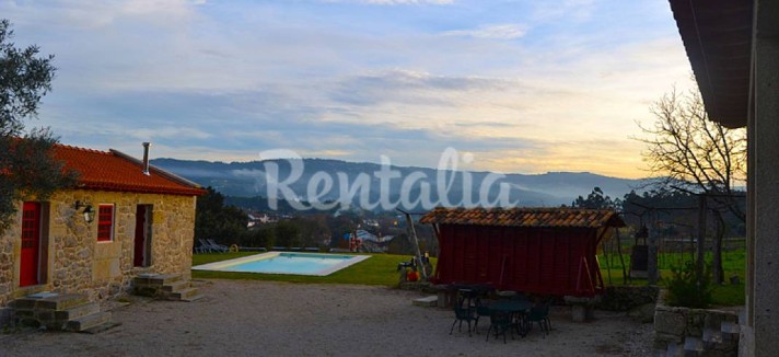 h.7187618.1070.680.0.ffffff.wm_.a4a3d052