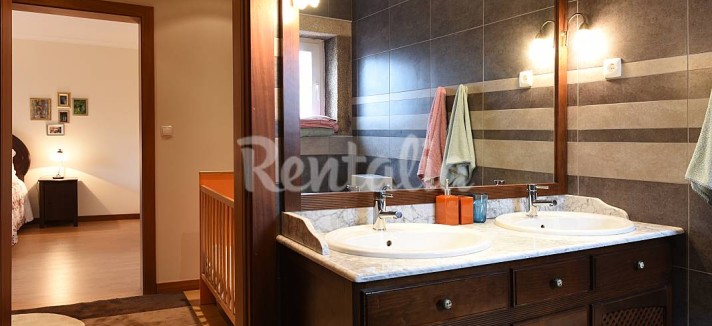 h.9262404.1070.680.0.ffffff.wm_.2f9daf44