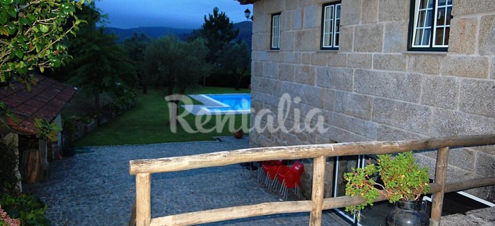 h.2028900.1070.680.0.ffffff.wm_.34956088