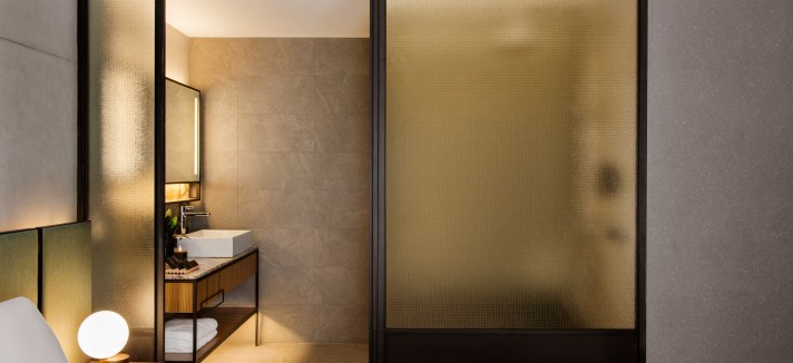 the-warehouse-hotel-asylum-singapore-architecture_dezeen_2364_col_6
