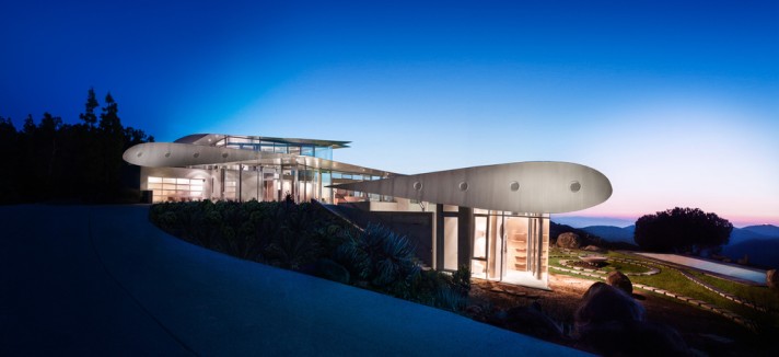 747-wing-house-panorama