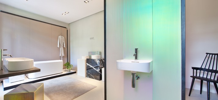 casa-decor-2017-bano-patricia-urquiola-espacio-laufen-005