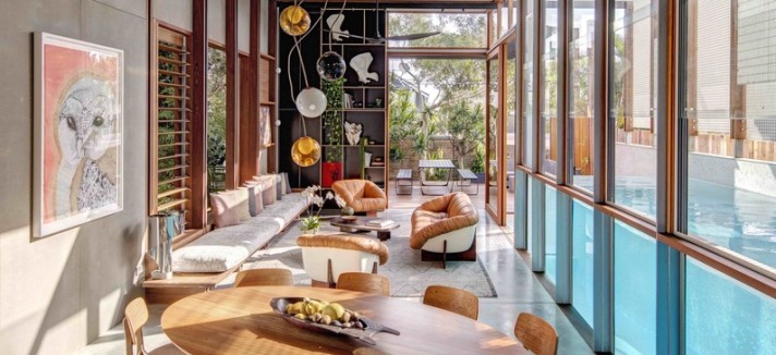 casa_piscina_salon_04