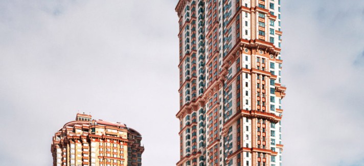 imp_red_sail_buildingfrankherfort