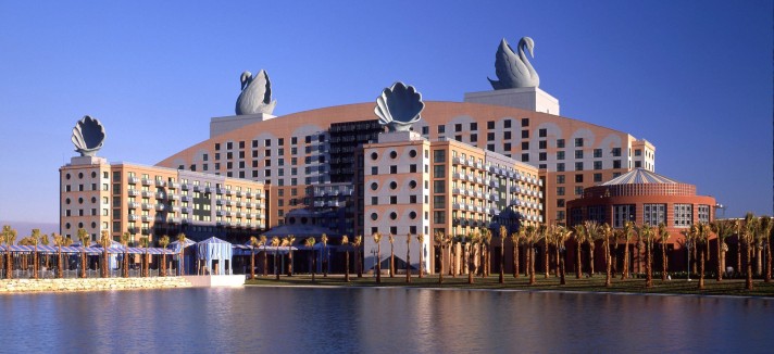 michael-graves-disney-swan-hotel-resort-orlando-florida2