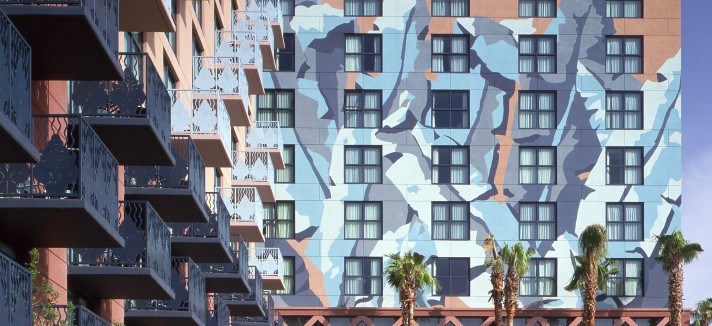 michael-graves-disney-swan-hotel-resort