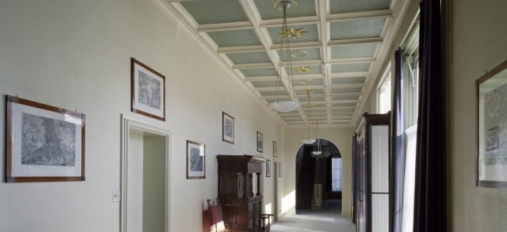 interieur_overzicht_van_de_colonnade_van_de_soester_vleugel4