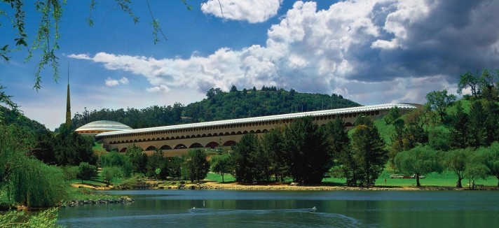 marin-county-civic-center-flw