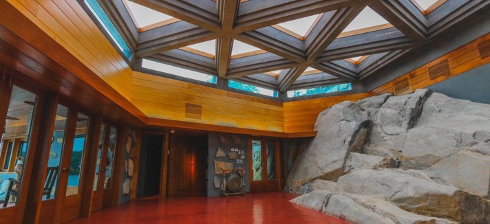 petra-island-frank-lloyd-wright-chilton-and-chadwich_dezeen_2
