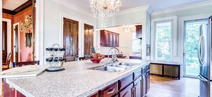 041d5f431caf3c6a8fff3c06e4128418w-c209949xd-w685_h860_q80