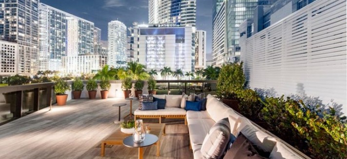 aston-martin-residential-tower-miami-designboom-6-768x534