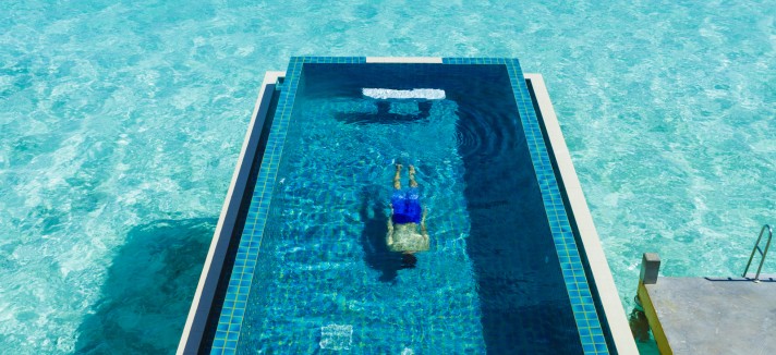 Piscina infinita