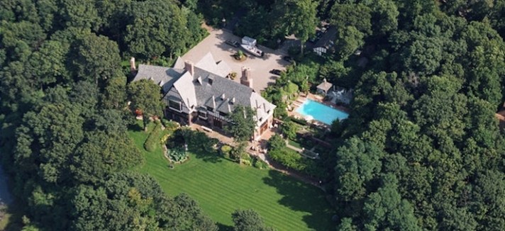 Não falta uma piscina (claro)