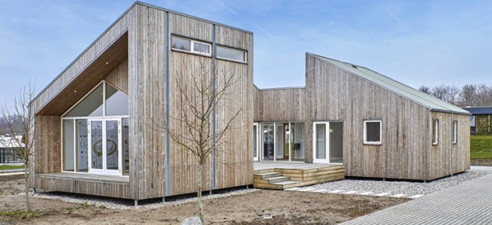 ... e tem na sua base matérias-primas como erva, algas ou palha