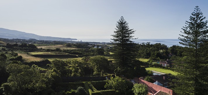 A paisagem verdejante e típica dos Açores