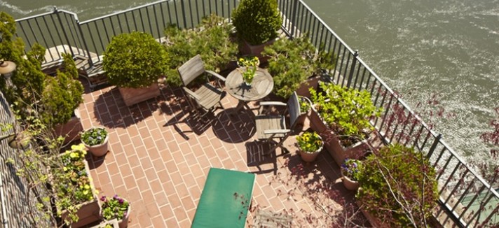 A varanda, bastante acolhedora