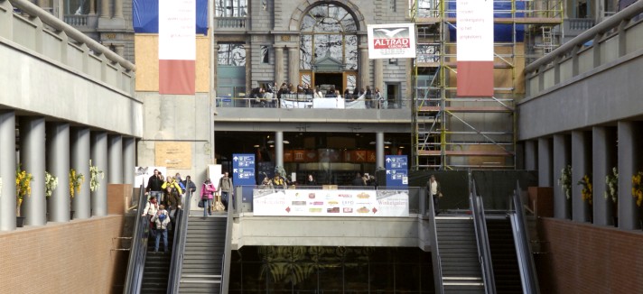 belgium_up-over-up_escalator_antwerpen