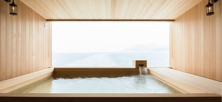 Jacuzzi interior